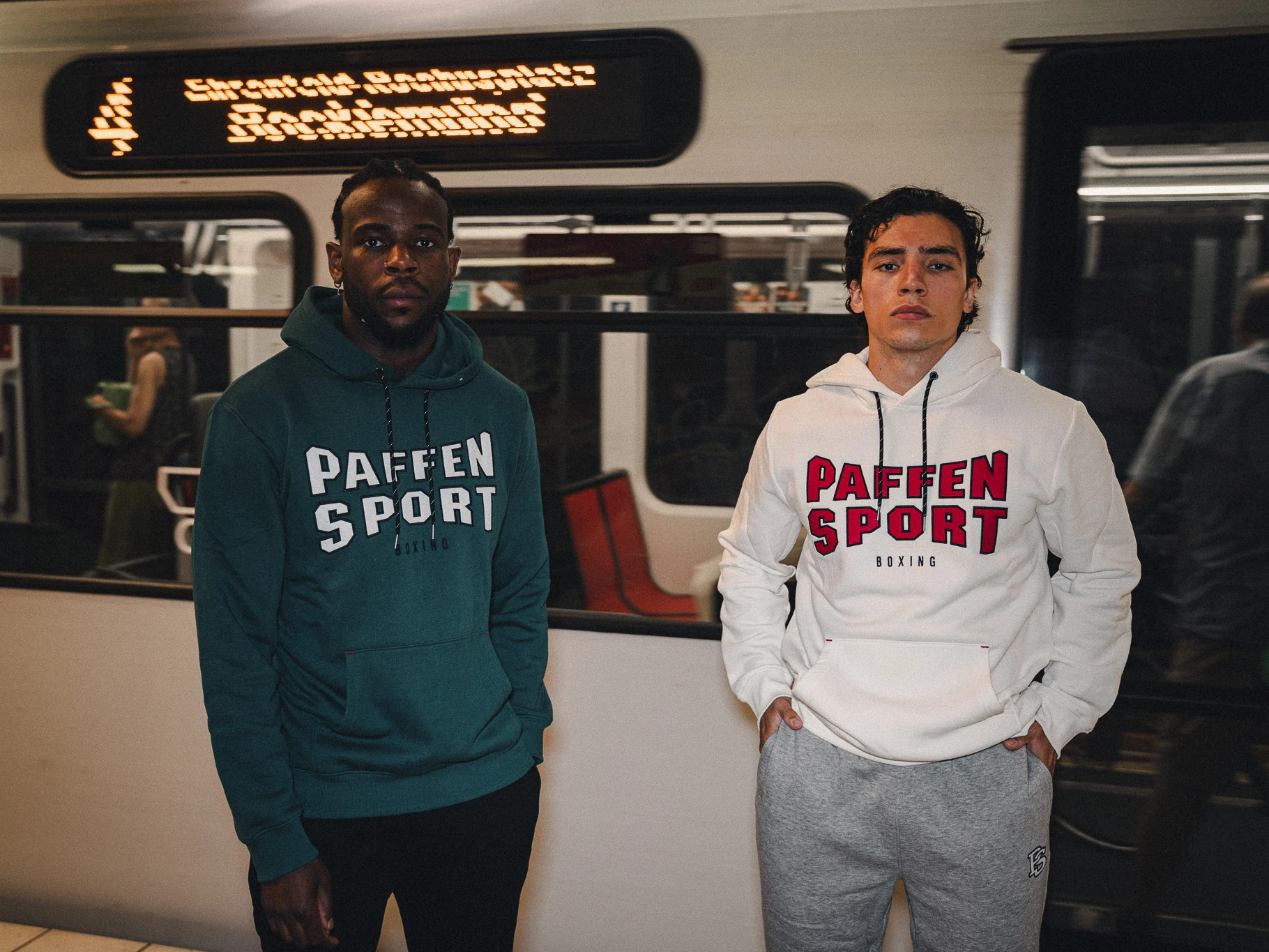 «PERFORMANCE» Hoodie – L, green