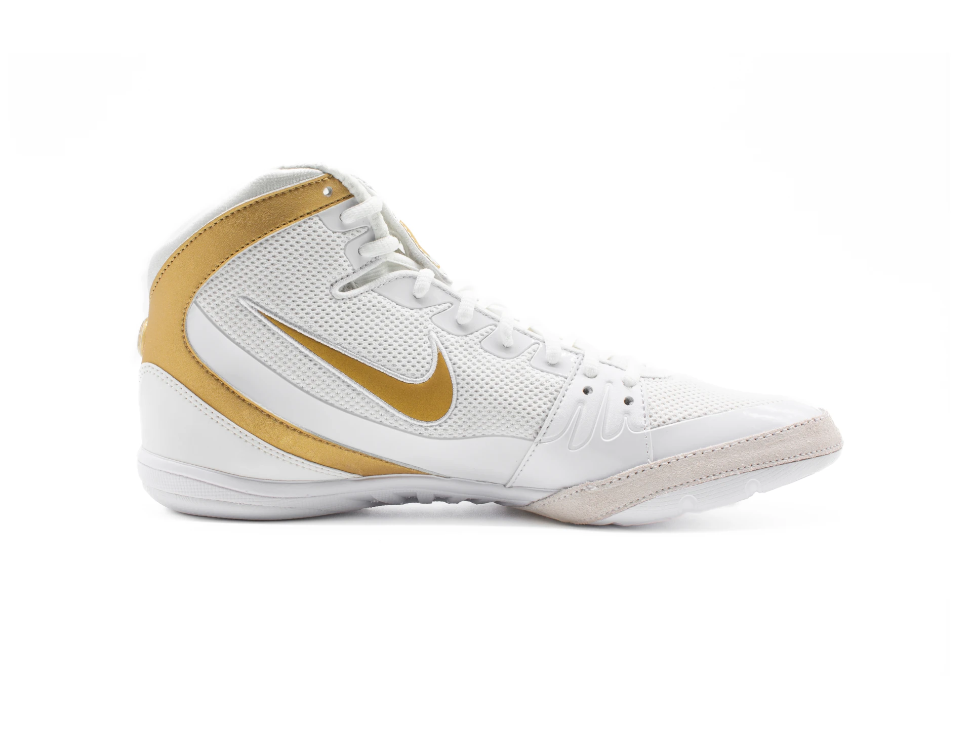 NIKE Freek Boxing & Wrestling shoe – EU 40/US 7, white/metallic gold-cool grey