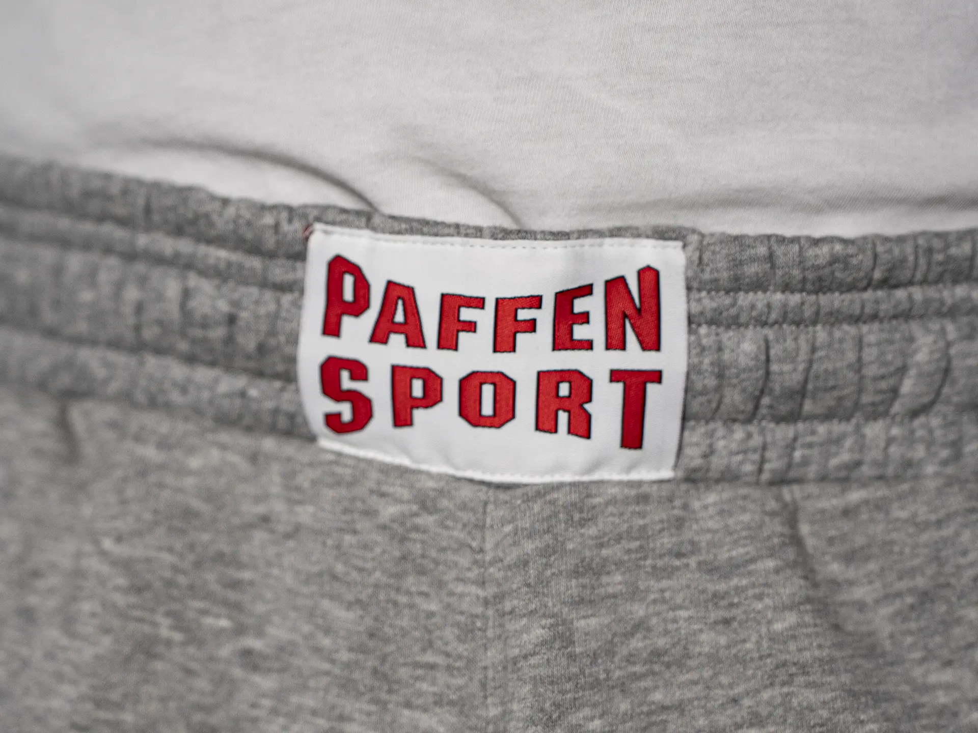 «PERFORMANCE» Pant – S, grau